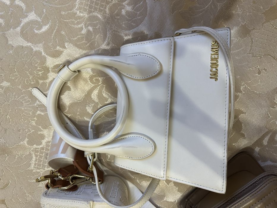 Продам сумчтки в хорошем состоянии