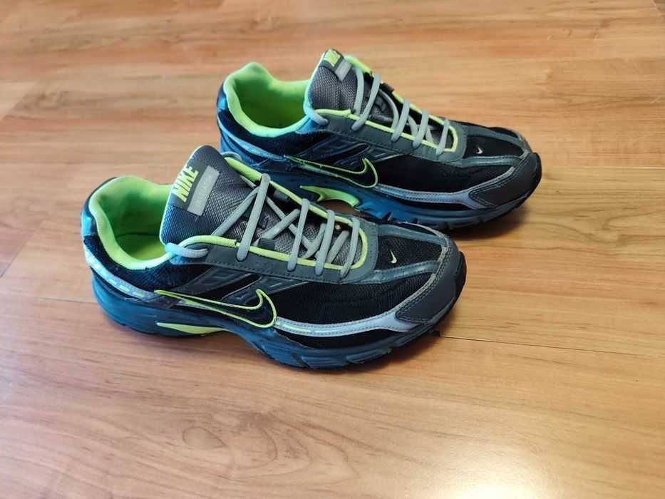 Мъжки маратонки Nike Initiator