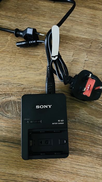 Sony incarcator rapid pt baterie NP FZ100