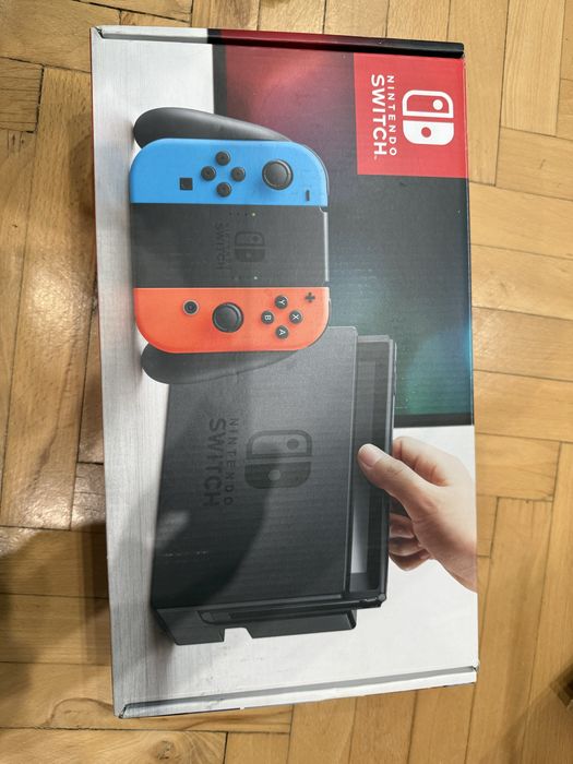 Nintendo Switch с 4 игри