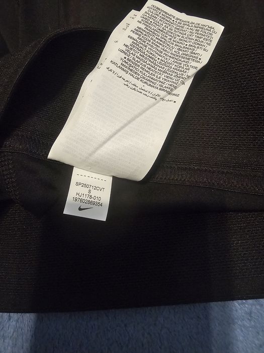 Nike Pro дамски клин