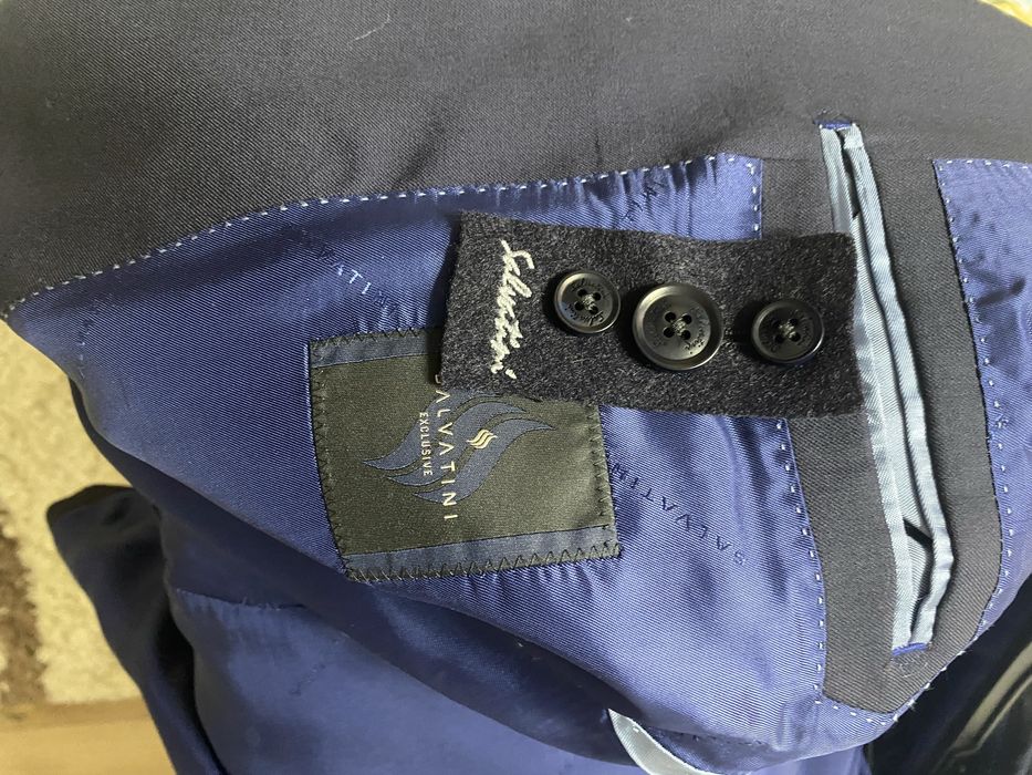 Продам мужской костюм