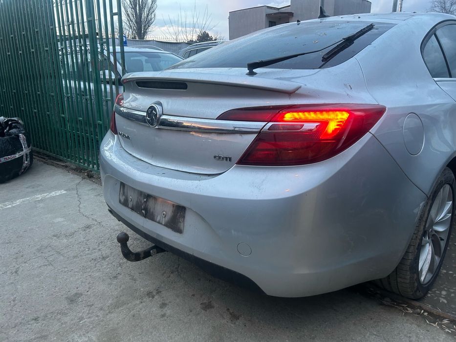Ușă dreapta spate Opel Insignia facelift 2015
