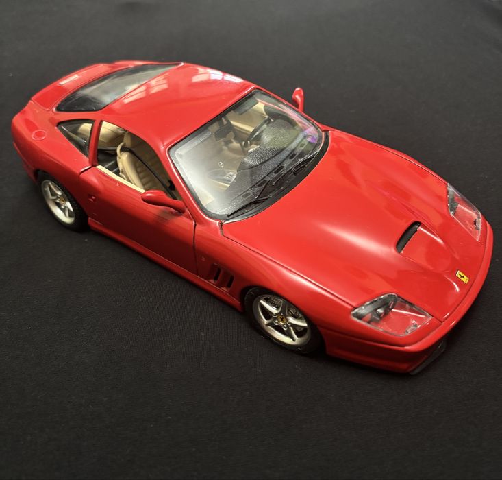 Macheta Bburago 1:18 Ferrari 550 Maranello