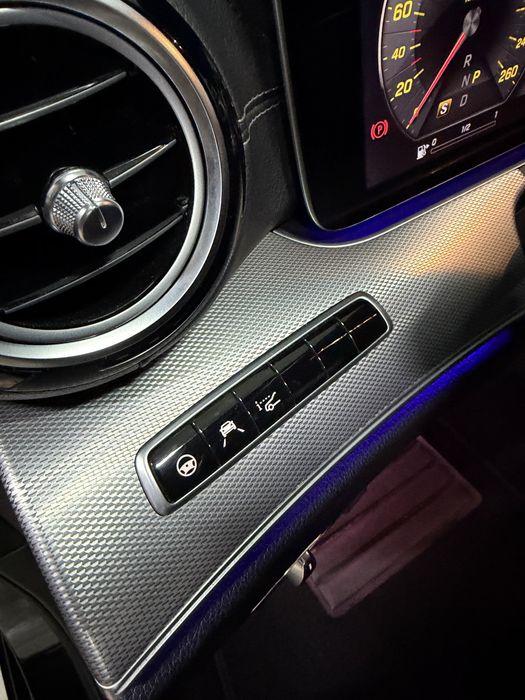 Mercedes-Benz E-Class, W213 AMG Livrare-Garantie