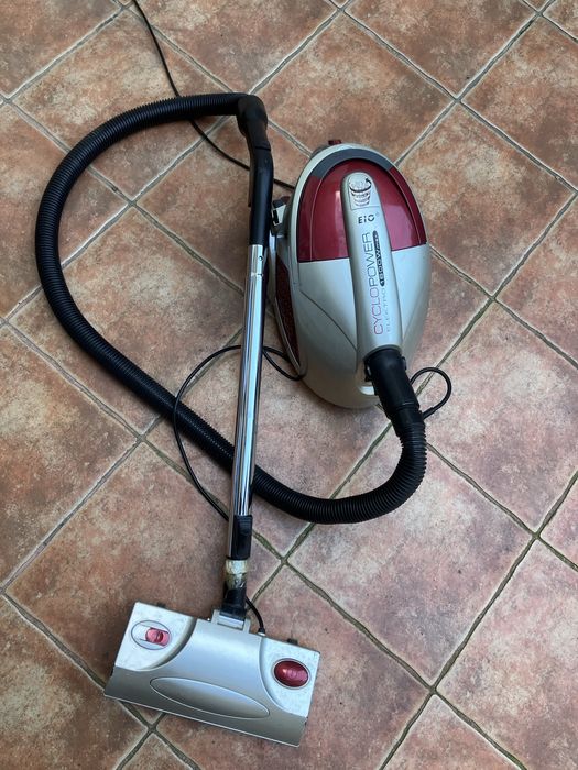 aspirator EIO Cyclopower Elektro 1600W, fara sac