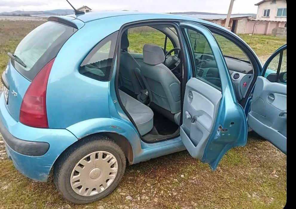 Продавам Citroen C3