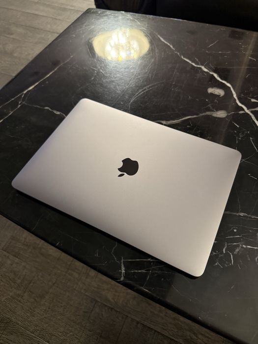 Mackbook Air 13, m1