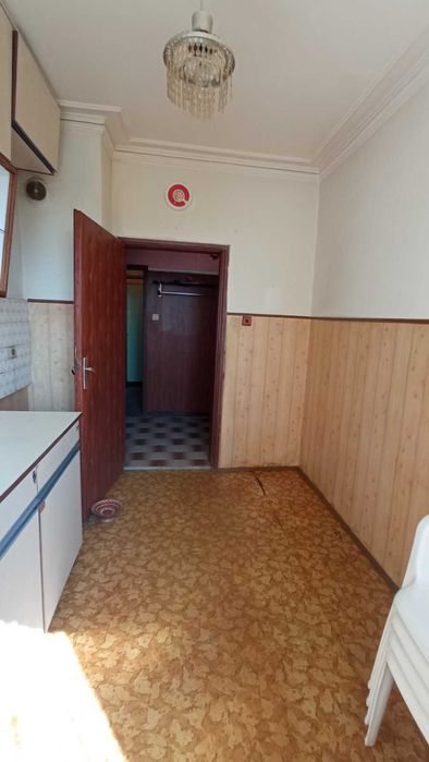 Продава се Тристаен апартамент в Пловдив, Въстанически - 67 кв.м за 1642 €/кв.м - Снимка #2
