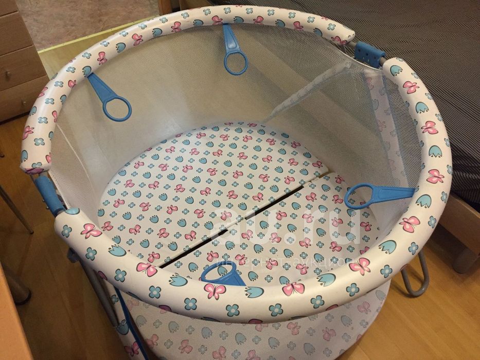 Манеж детский в хорошем состоянии