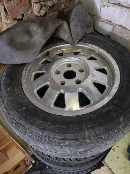 Продам на 15 легкосплавные