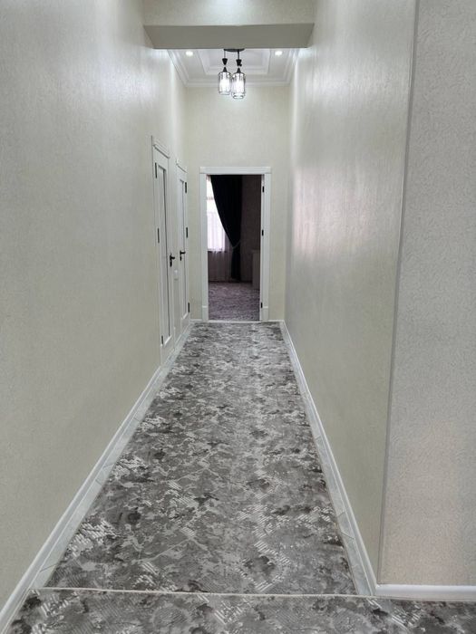 Срочно! Сдаётся 3 х ком квартира Узбекистанская