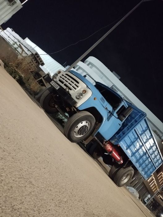 Зил самасвал сотилади