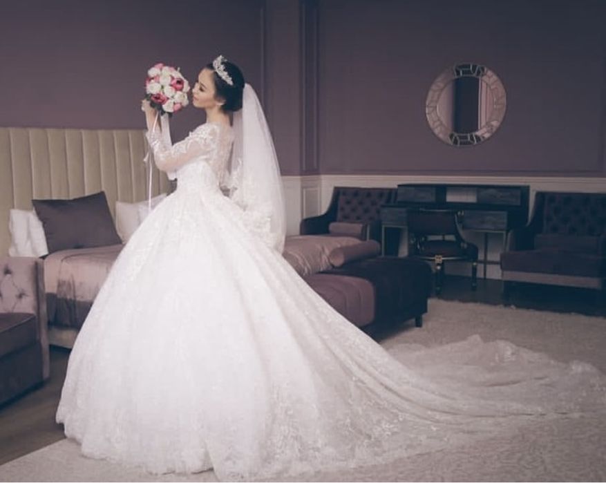 Продам свадебное платье