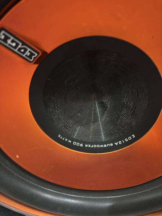 Продаю сабвуфер торг