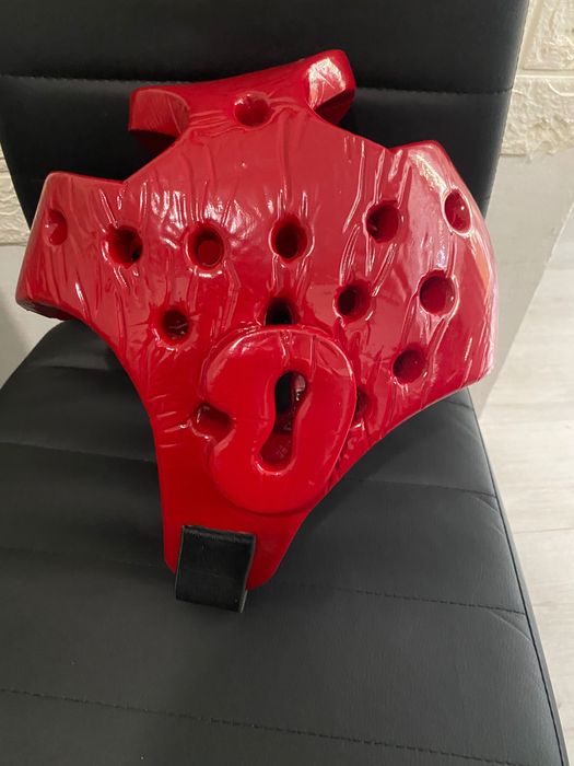 Каска за бойни спортове