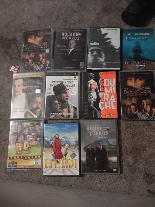 Dvd-uri filme diferite 5 ron bucata