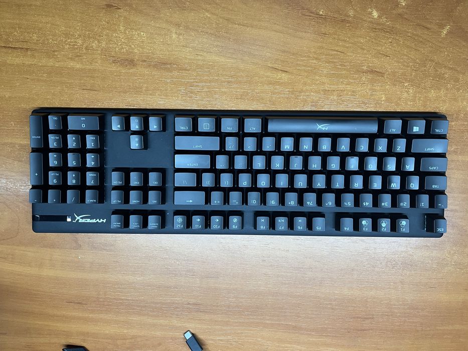 HyperX Alloy Origins (Aqua Tactile switches)