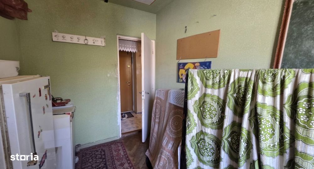Apartament 4 camere, Dacia, Etaj 3, Centrala proprie, Mobilat si utila