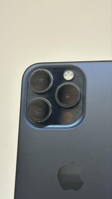 Iphone 15 pro 256gb 77% imei 93928