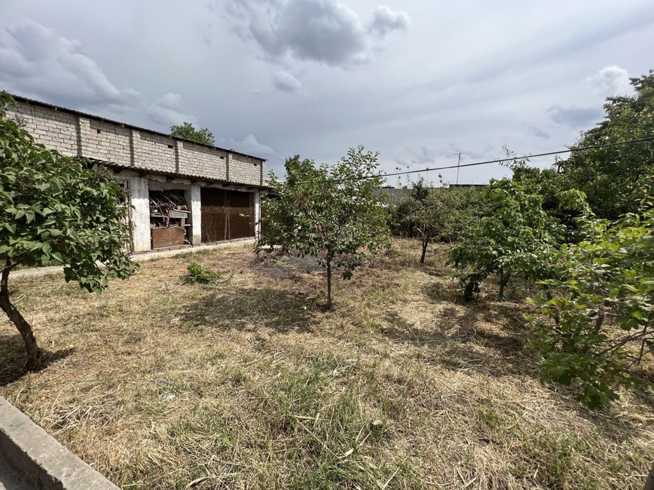 Yer sotiladi Toshkent viloyati Nazarbek