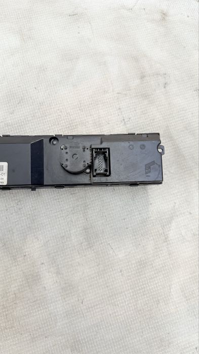 BMW E60 5 Series Climate Control Panel