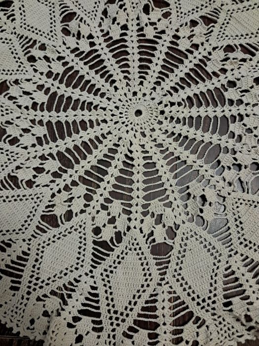 Ръчно плетиво бяло