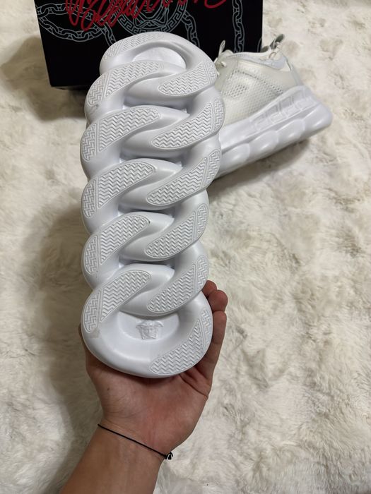 Versace Chain Reaction