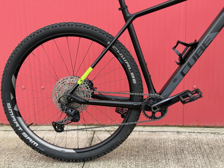 Bicicleta Hardtail Cube Carbon C62 Full Xt