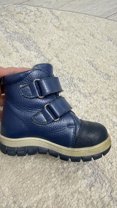 Детские ботинки на весну-осень