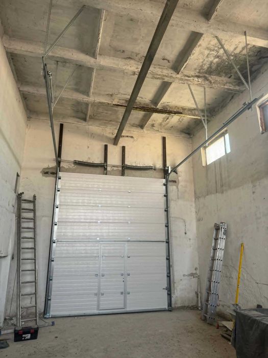 usi de hala/garaj direct din fabrica