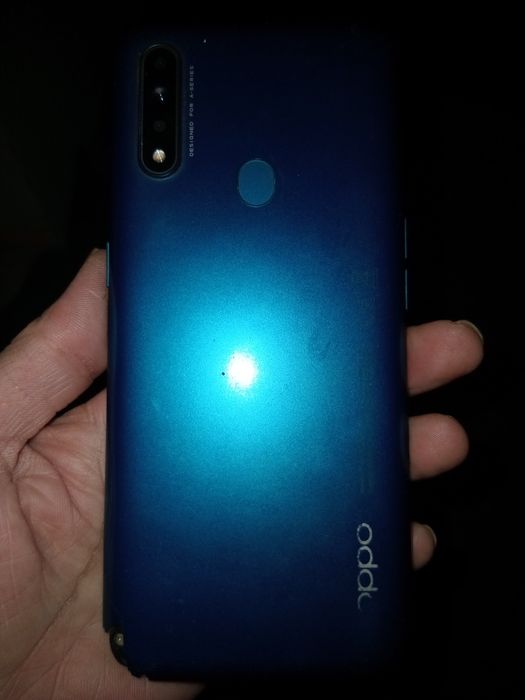 Vand telefon OPPO A 31