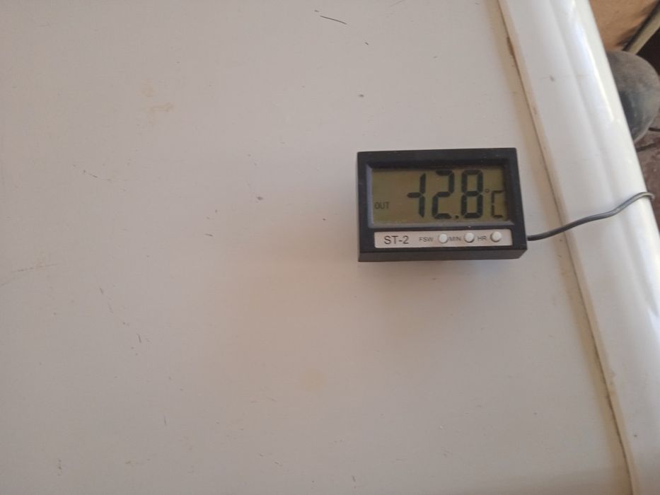 Продается морозильная камера