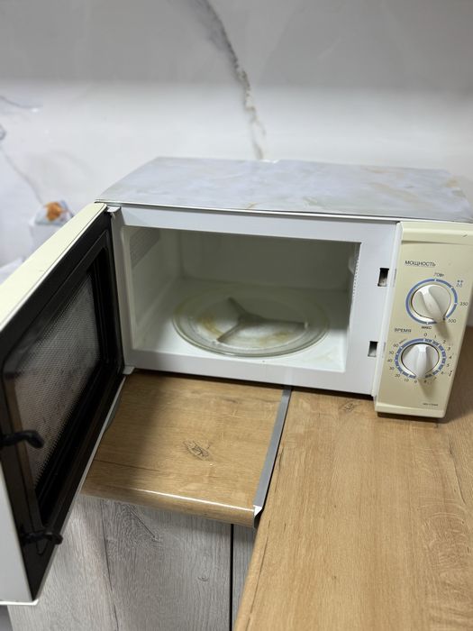 Микроволновая печь