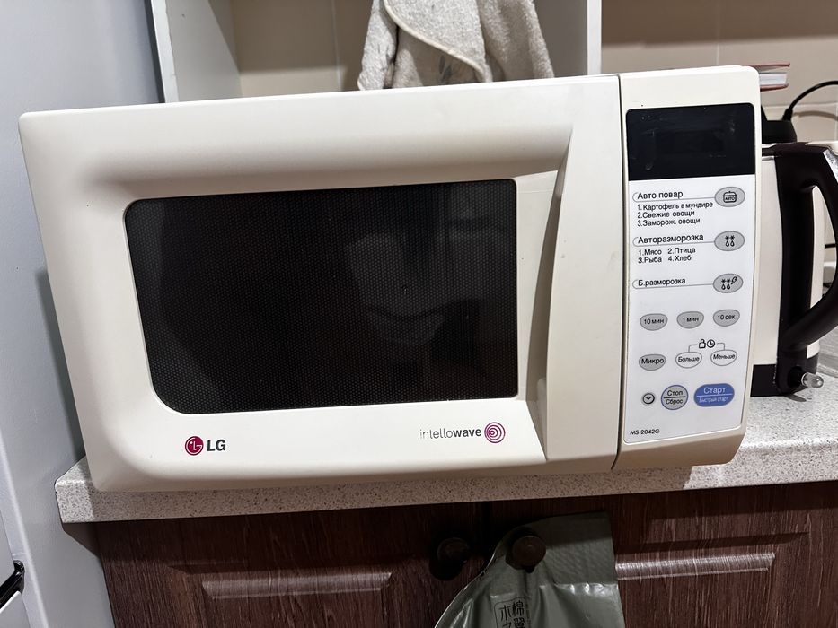 Микроволновка LG