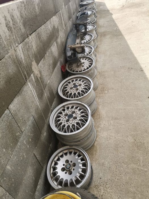 Piese BMW E 30(ursulet)