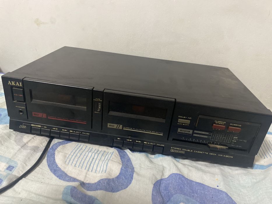 Akai HX-A301W vintage
