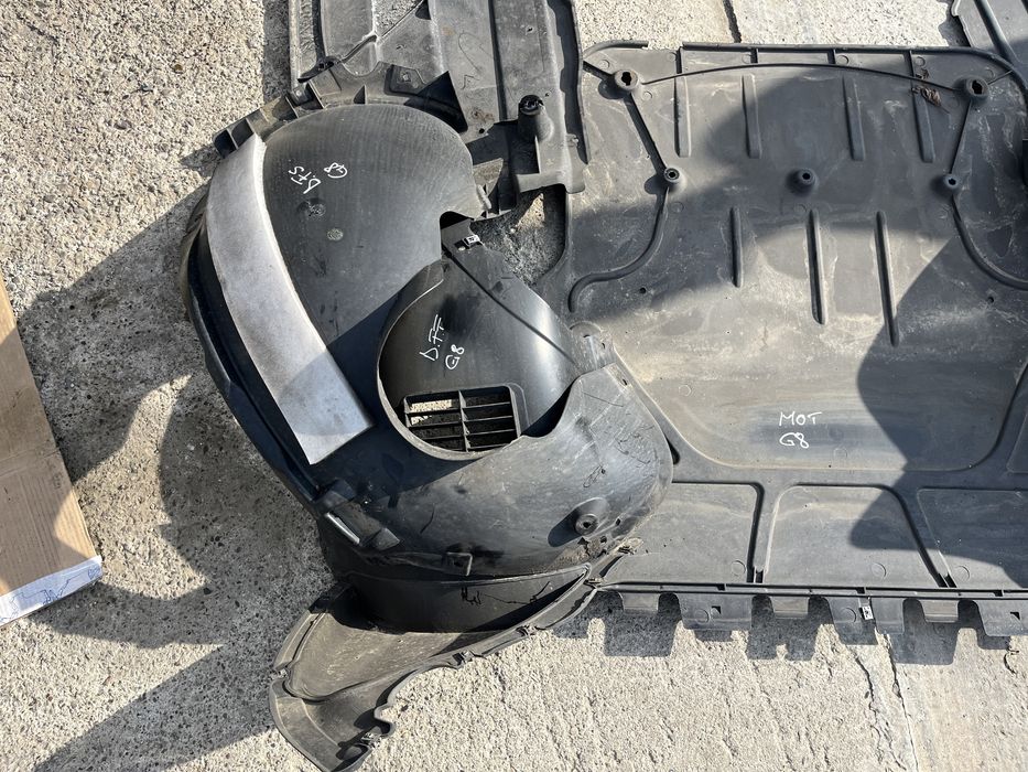 Carenaj / aparatoare noroi / scut / scuturi VW Golf 8 VIII