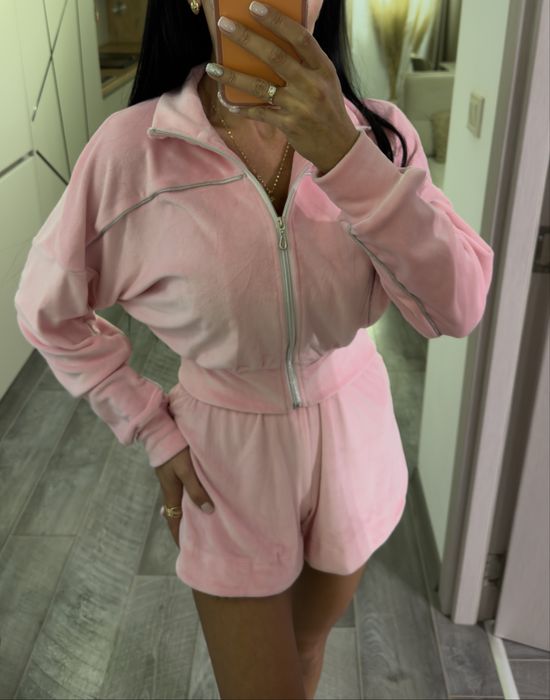 Велурен спортен сет