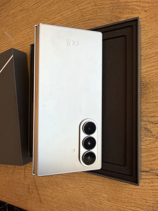 Samsung Z Fold 7