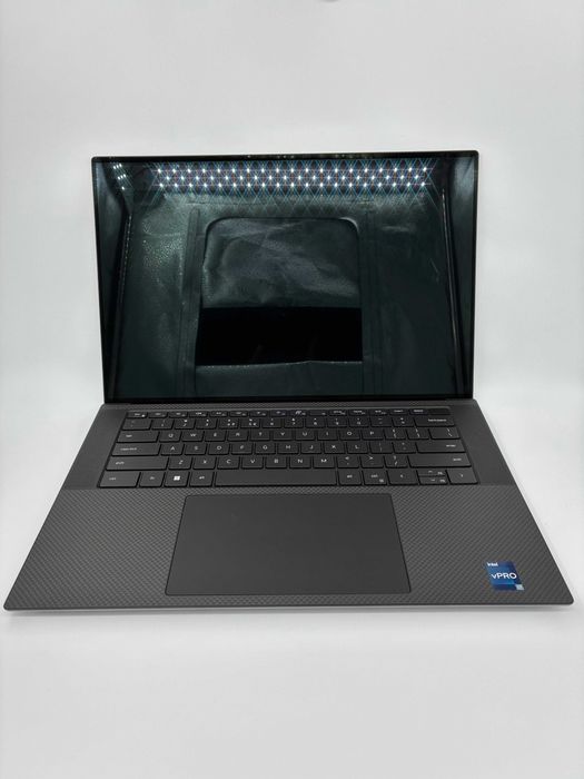 Laptop REFURBISHED Dell Precision 5570 4K TOUCH/I7-12800H/RTX A2000 8GB/16GB DDR5/512GB SSD