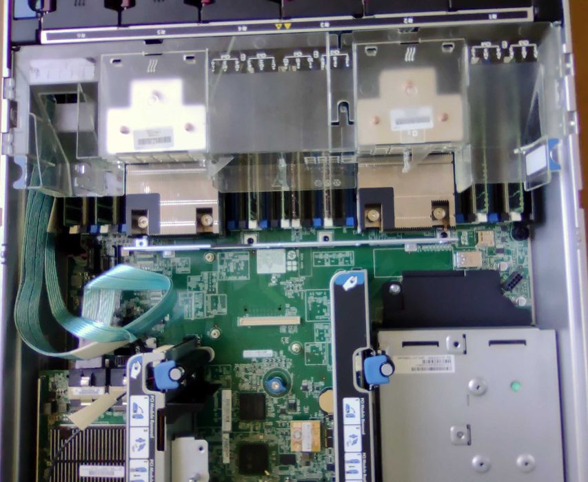 Сървър HPE DL380 Gen9 12 LFF Xeon Е5-2660v4 14C 2.2-2.9GH 32GB P440ar