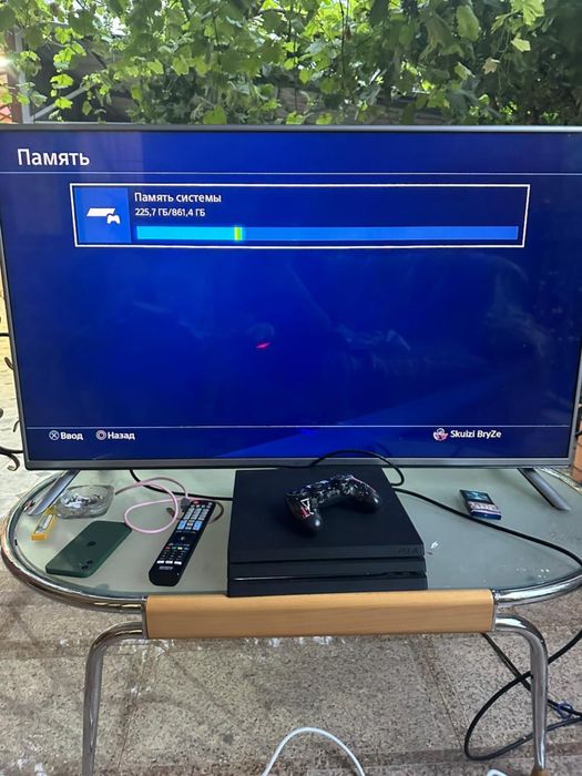 Пс4 про в харошом состояние