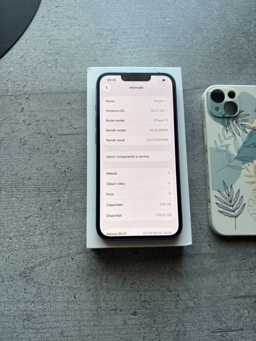 Vând iPhone 13 256gb 100% PERFECT