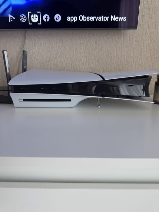 Vand Playstation 5 Slim - Disk Edition