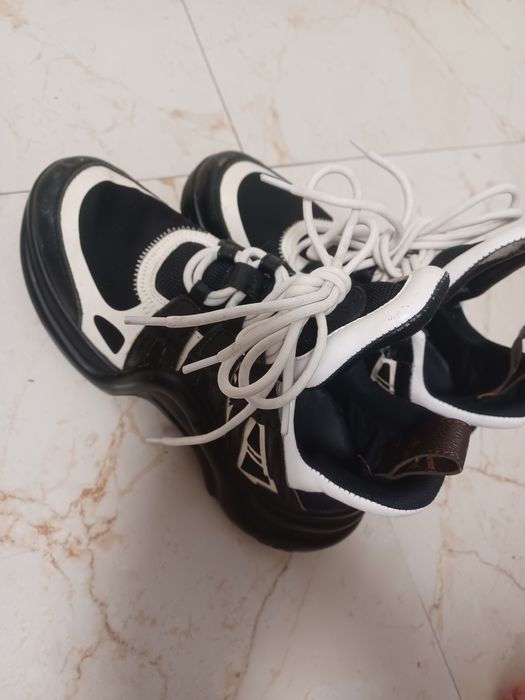 Luis vuitton Archlight Trainer Negru Alb dama originali