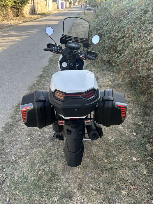 Скутер Tank 150