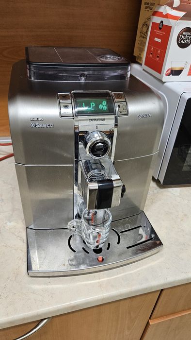Кафемашина  Saeco Syntia  HD8838