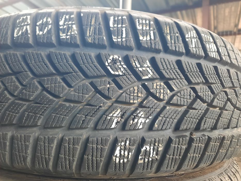 Единични Зимни Гуми:205/50/17;225/55/17;215/50/17;225/50/17;215/55/17