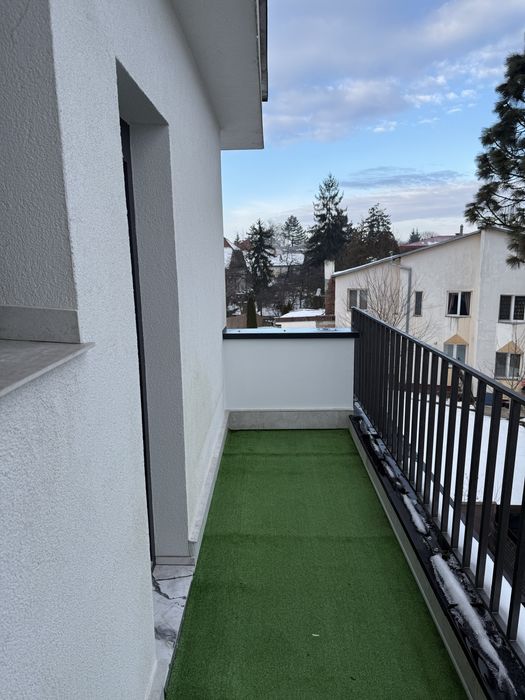 Apartament 3 camere -str. Papiu Ilarian